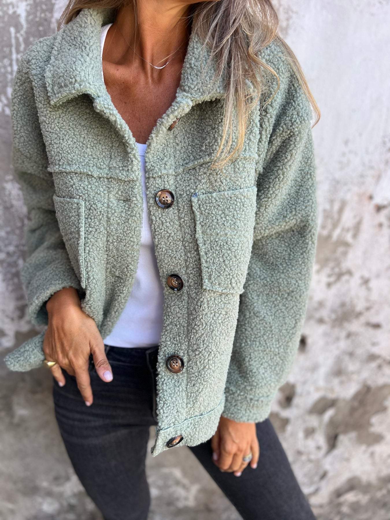 Blythe | Mjuk jacka med knappar